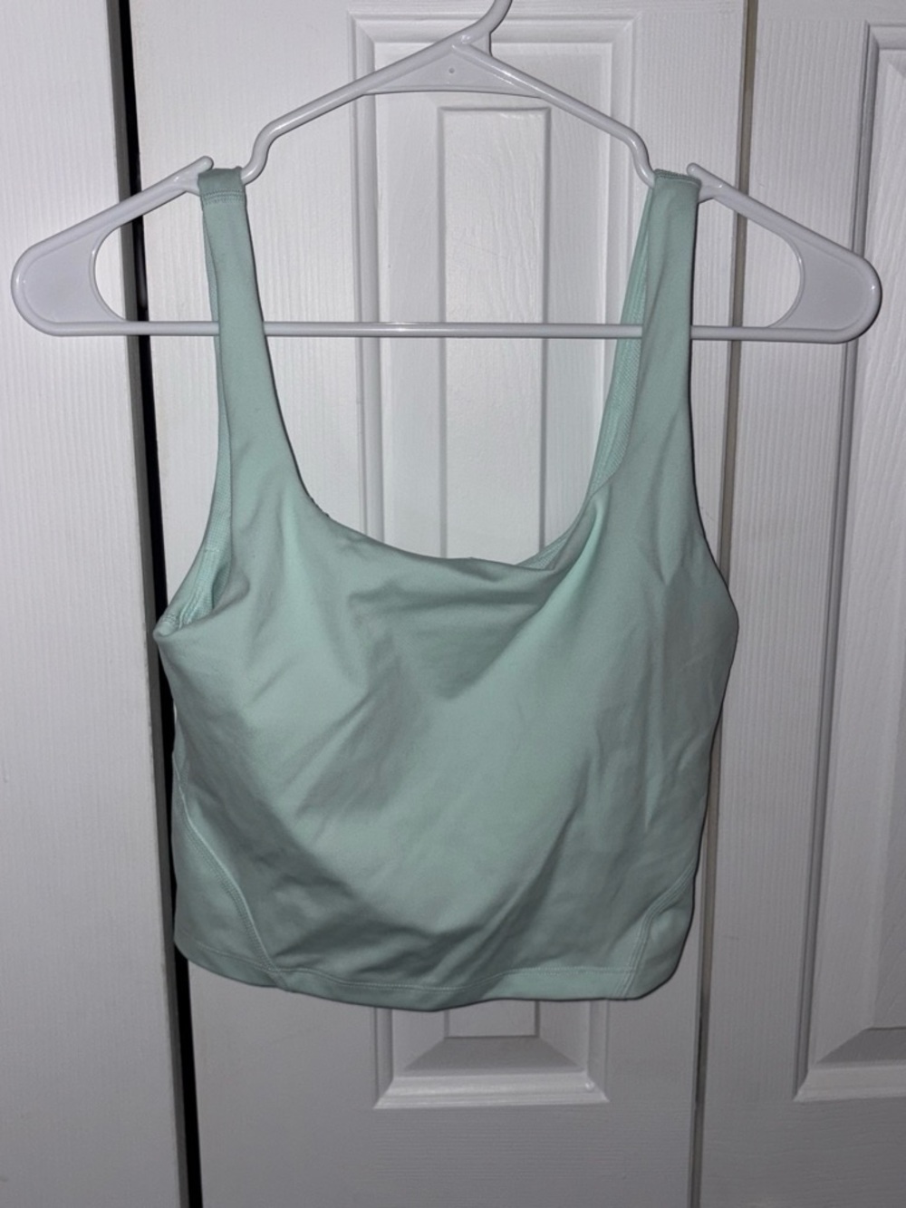 Women's Mint Scoop Tank Top - Lightweight Everyday Layer